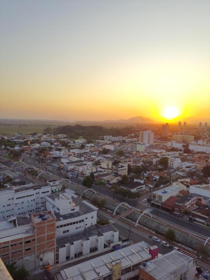 Quarto Executivo Para Sua Estadia De Trabalho Campos dos Goytacazes Luaran gambar
